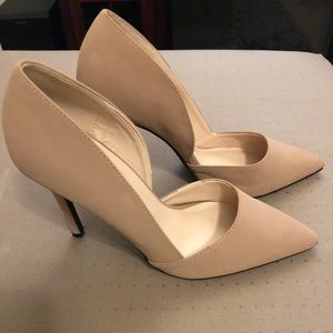 Nude D’orsay Pumps - size 9